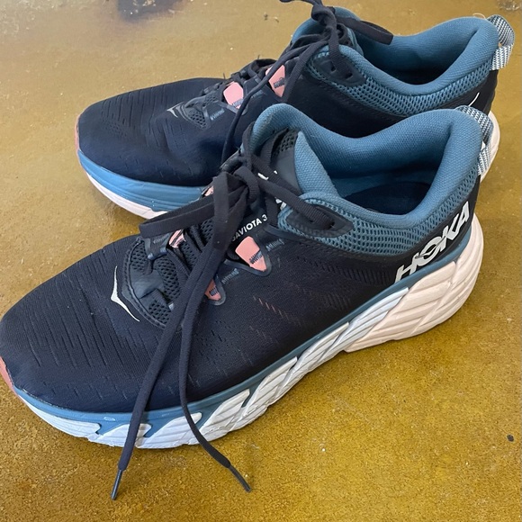 Hoka Men’s Navy Athletic Shoes - Picture 3 of 11